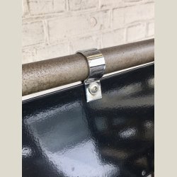 Rammeskilts beslag, 34 mm.